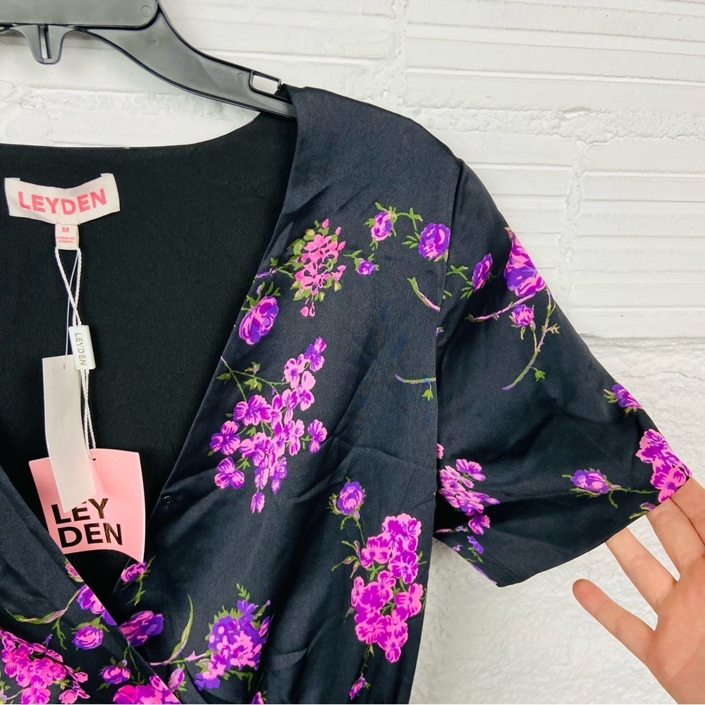 NWT LEYDEN black & purple silky satin floral mini dress size medium - Picture 14 of 17